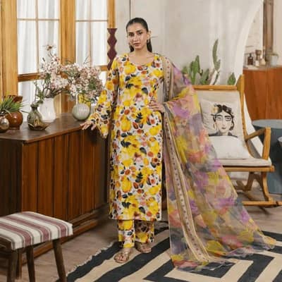 Women's yellow digital print lawn 3pcs suit set