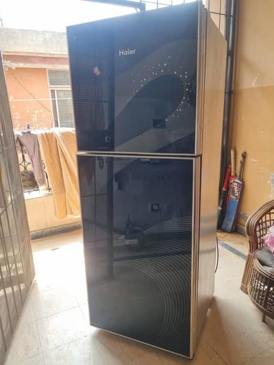selling haier fridge