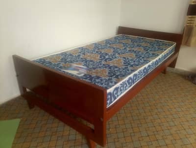 Bed / Dining Table Set / Room Cooler