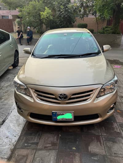 Toyota Corolla GLI 2013 only 84000km drive zero meter car