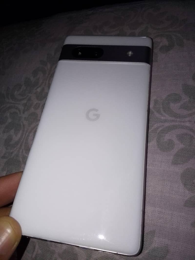 Google Pixel 7a 2