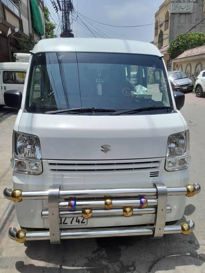 Suzuki Every 2025