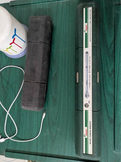 Hans tool torque wrench