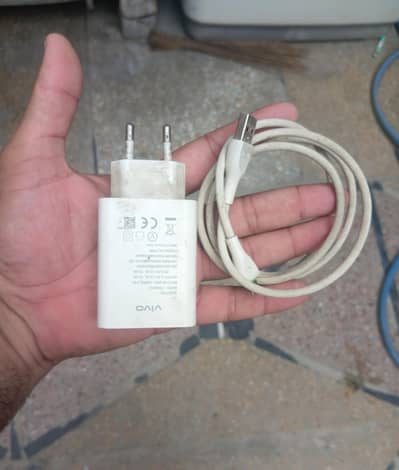vivo 18watt Brand Charger Box Pulled Out Orignal Charger 100%