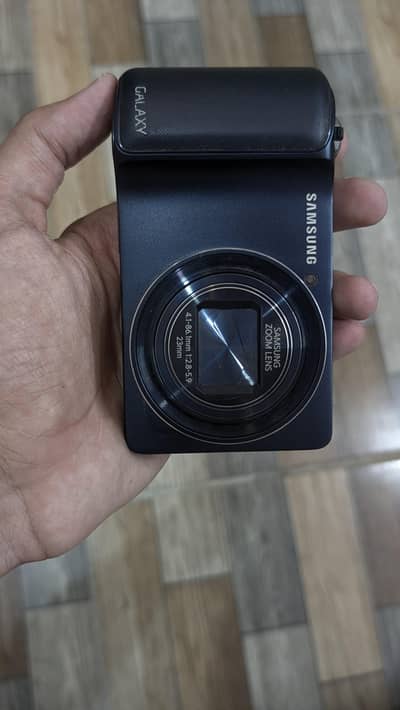 samsung Ek-gc100 digicam
