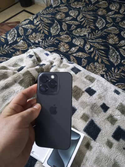 Apple iPhone 15 Pro