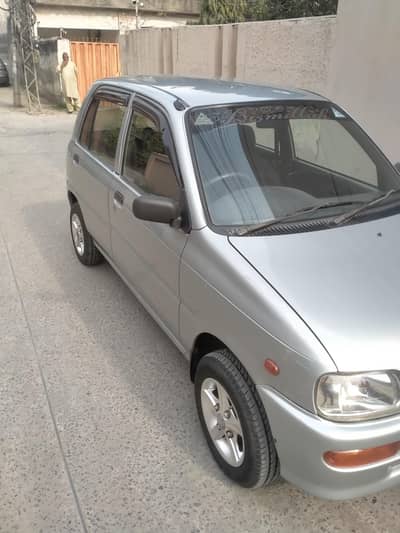 Daihatsu Cuore 2003