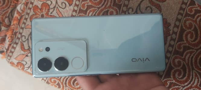 Vivo V29