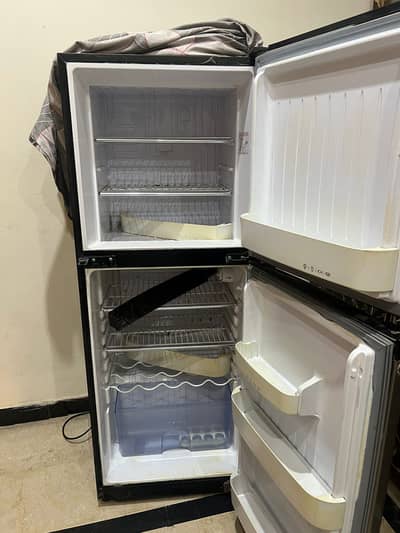 Orient refrigerator