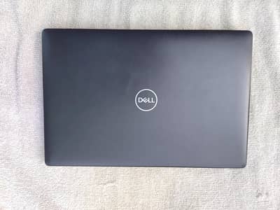 Dell latitude Intel(R) Core i7  8th generation.