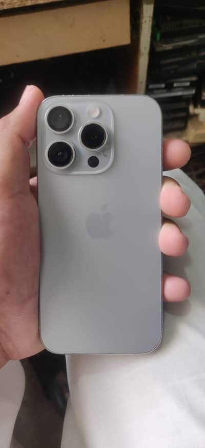 Apple iPhone 15 Pro 256gb mdm 89battery health