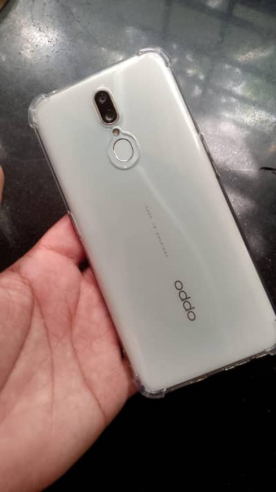 OPPO F11