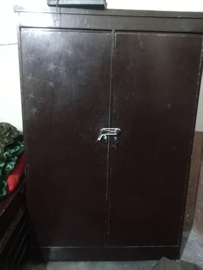 utensil cubard or cardboard