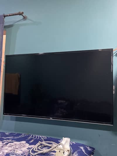 TCL led 49 inches
