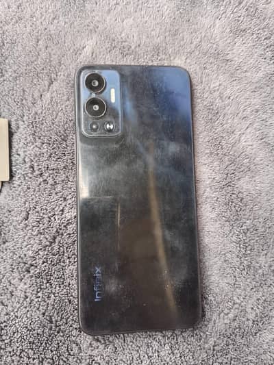 Infinix Hot 12