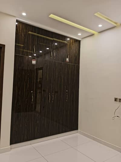 10 Marla Slightly Used House For Sale In Ghaznavi Block Sector F Bahria Town Lahore