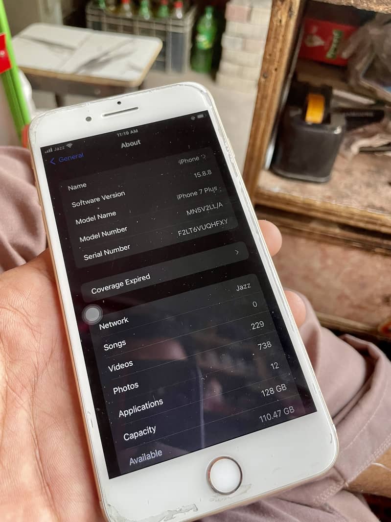 iPhone 7 Plus 128 PTA 2