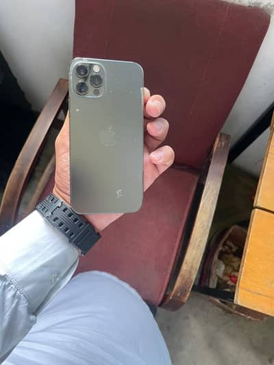 Apple iPhone 12 Pro