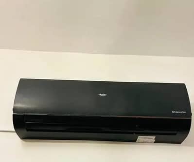 Haier 1.5 ton Dc inverter heat and cool totally genuine good condition