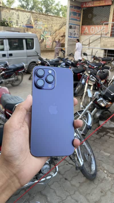 Apple iPhone 14 Pro Max