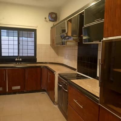 10 Marla 3 Bed Room House Available For Rent in Askari 11