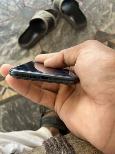 Apple iPhone SE