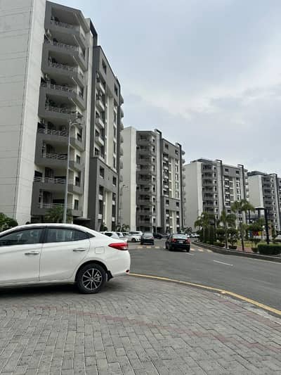3 Bed Room Apartment Available For Sale in Askari 11
