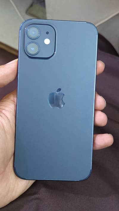 Apple iPhone 12