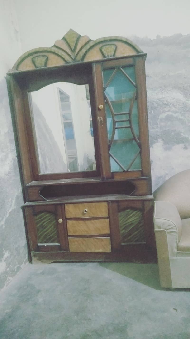dressing table 1