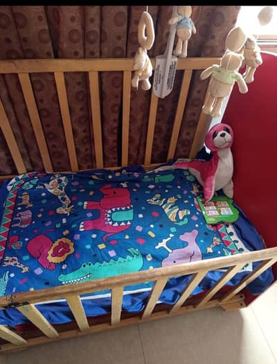 Wood kids court