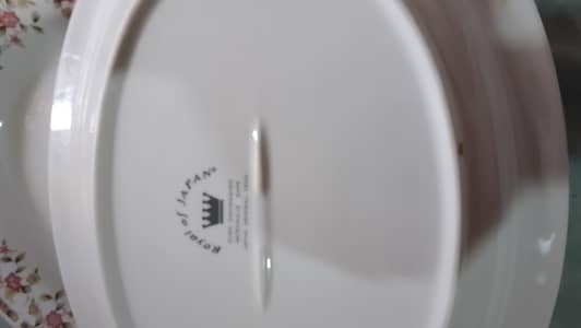 DISHES AND PLATES