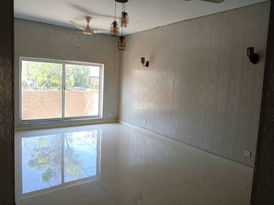 10 Marla Lower Portion Available For Rent in DHA Lahore Phase 1 Block P