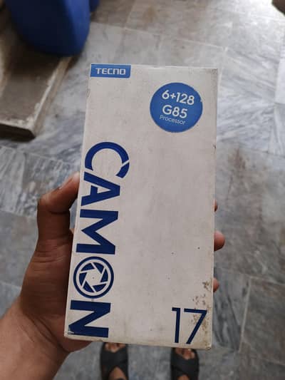Tecno Camon 17 condition 7/10