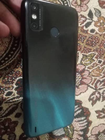 Tecno Spark 6 Go