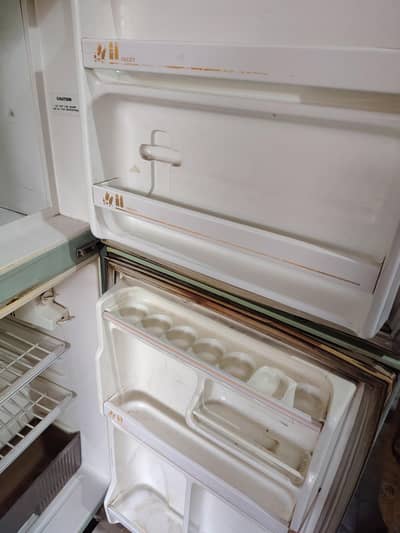 Philips Whirlpool Small Refrigerator