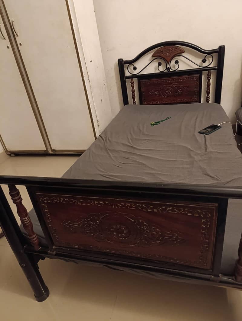 2 single beds 1