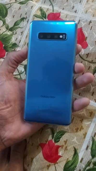S10 plus