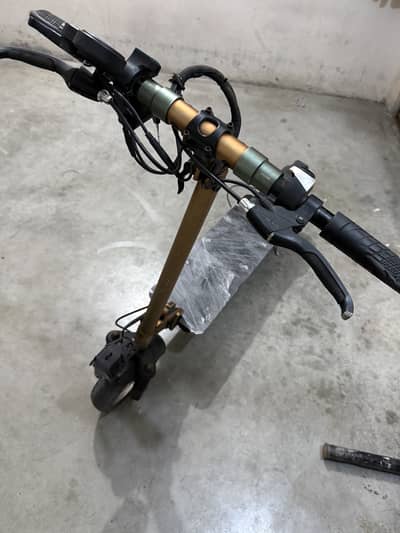 Electric scootey (nano wheel) Korea made