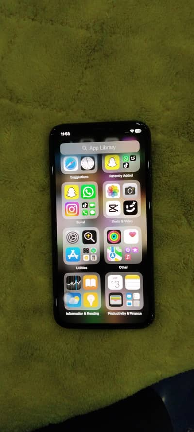 Apple iPhone X