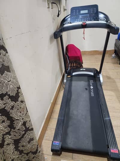 trademil for sale biluk Sahi condition mein blue