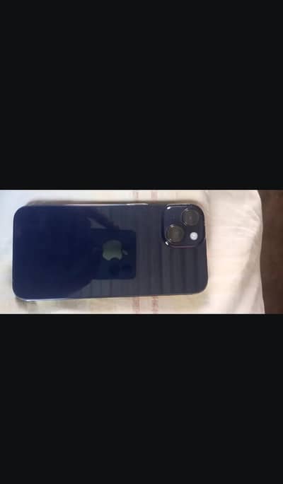 Apple iPhone 14