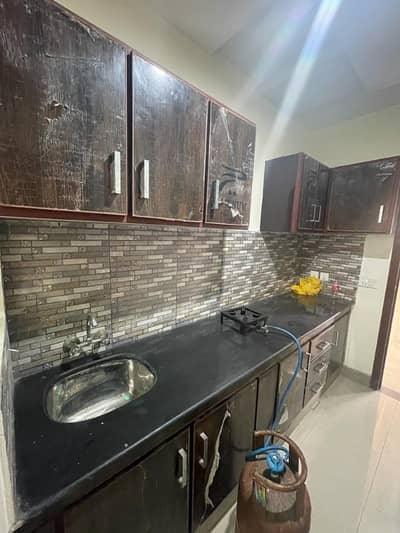 4 Marla Used House For Sale Paragon City