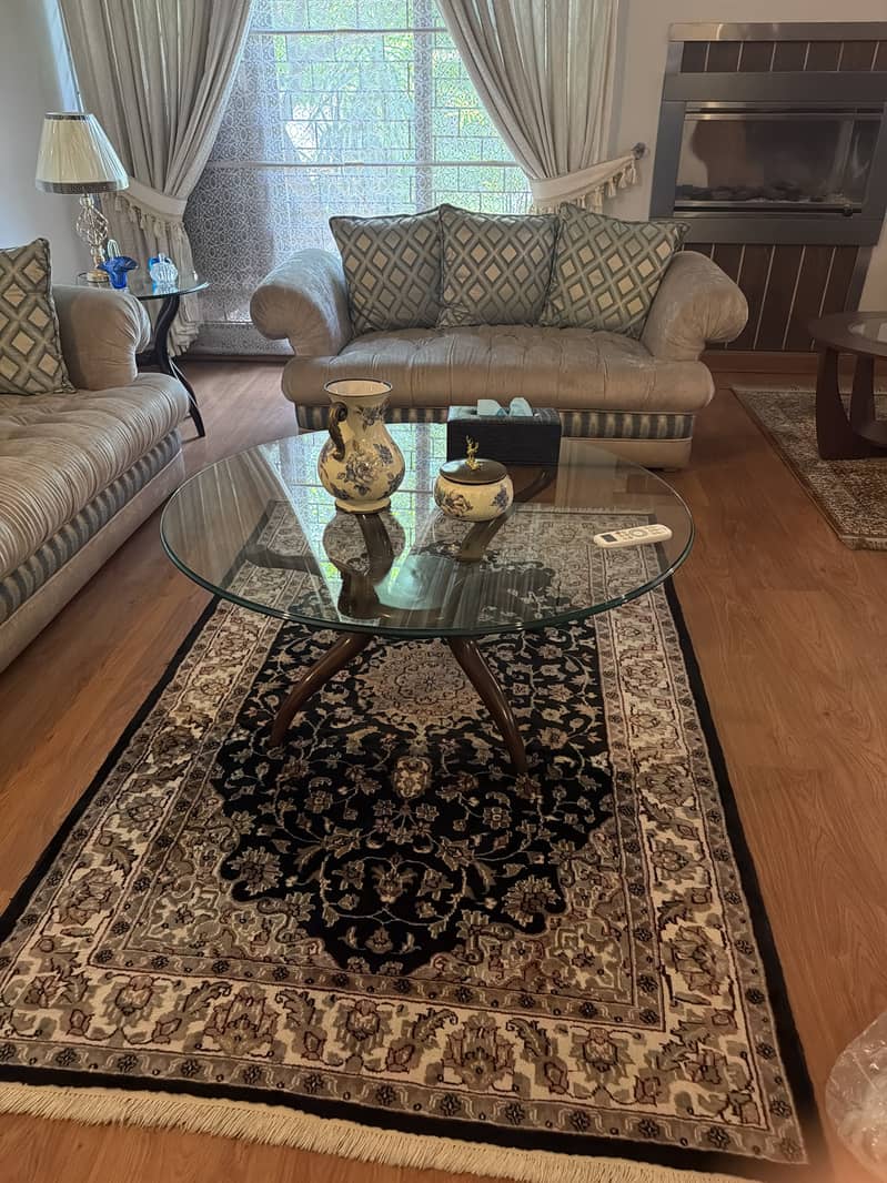 Drawing room sofas settee with tables 3