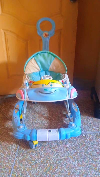 seeling baby waiker 10vahile