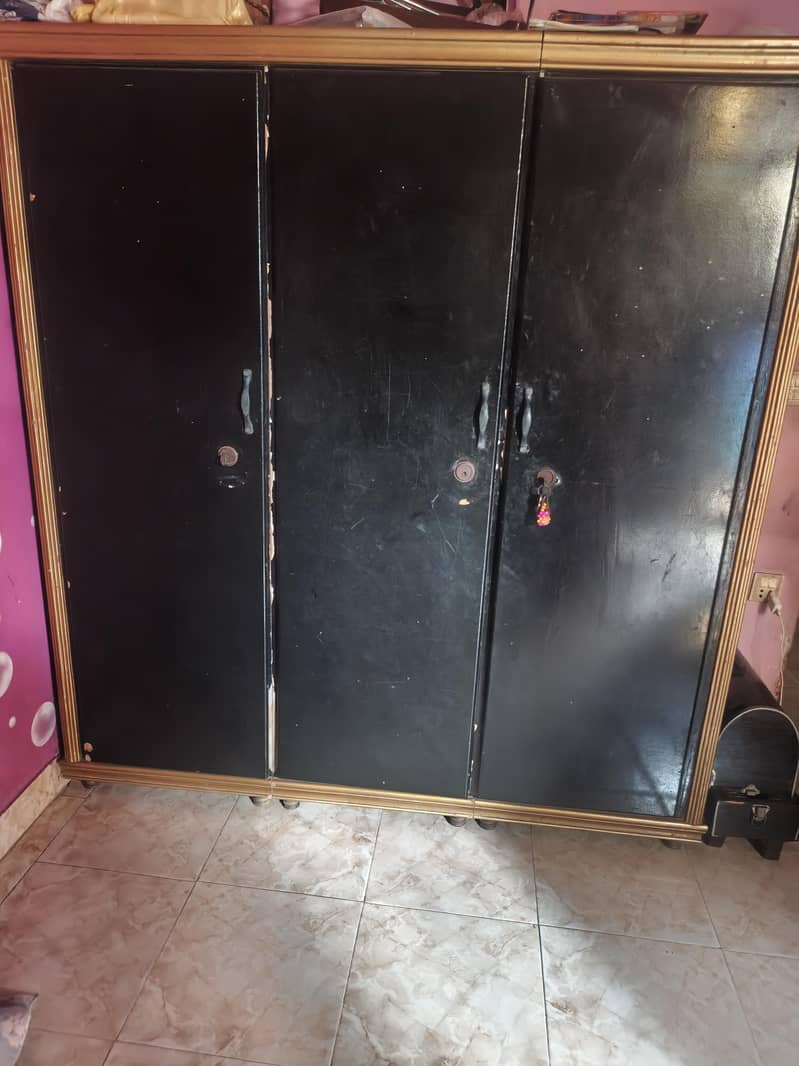 wardrobe 2