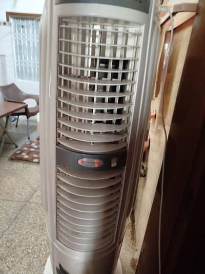 air cooler slightly used not even a month