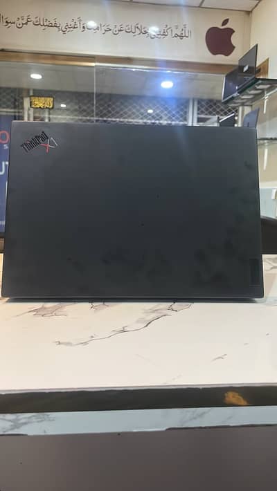 Thinkpad X1 carbon gen 9 i7 11gen 32GB Ram /512GBSSD