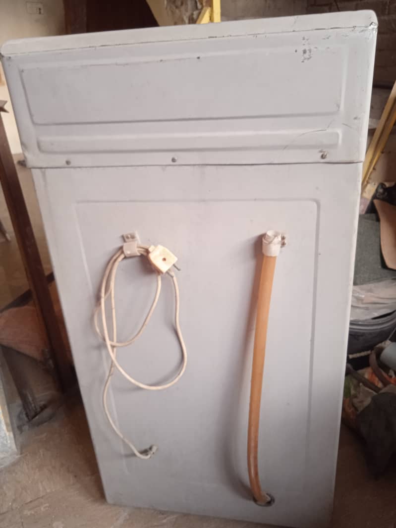 WASHING MACHINE 2