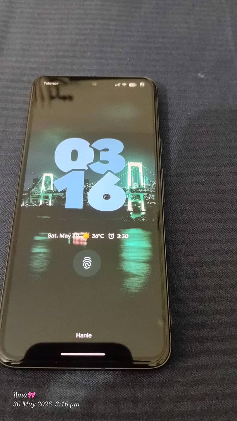 Google Pixel 8 7