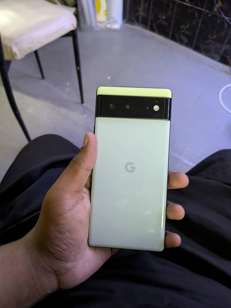 Google Pixel 6 3